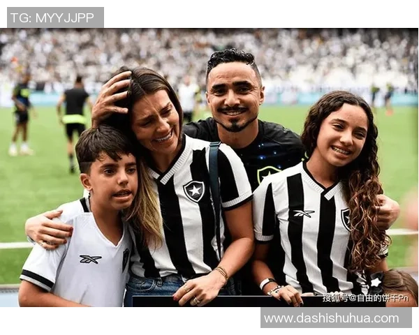 阿拉伯裔球星宣布退出法国国家队 引发足球界广泛关注与讨论 阿拉伯裔球星宣布退出法国国家队 引发足球界广泛关注与讨论